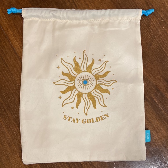 NEW Drawstring ipsy Bag - Picture 2 of 5
